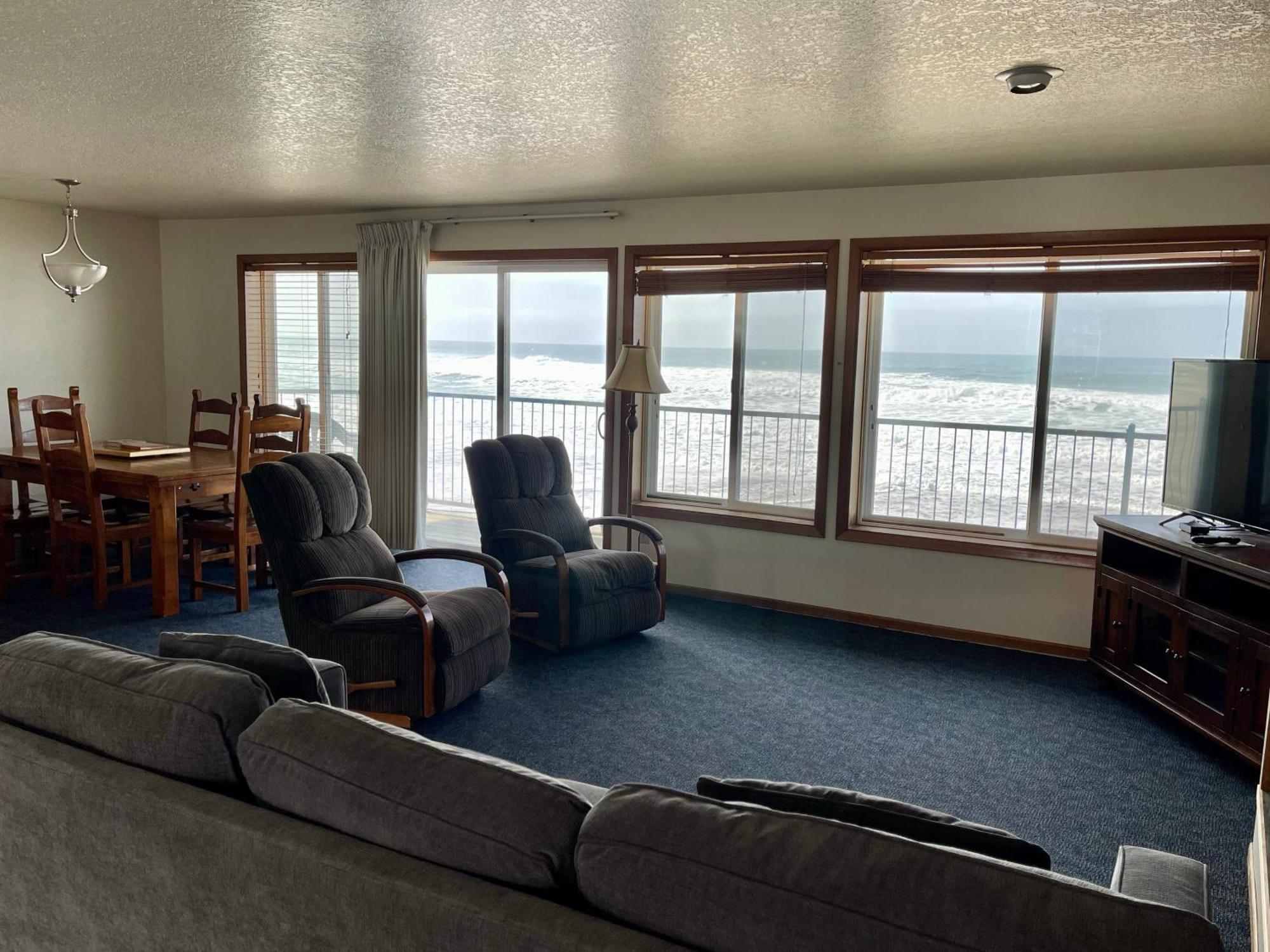 Sandcastle Beachfront Lincoln City Rom bilde